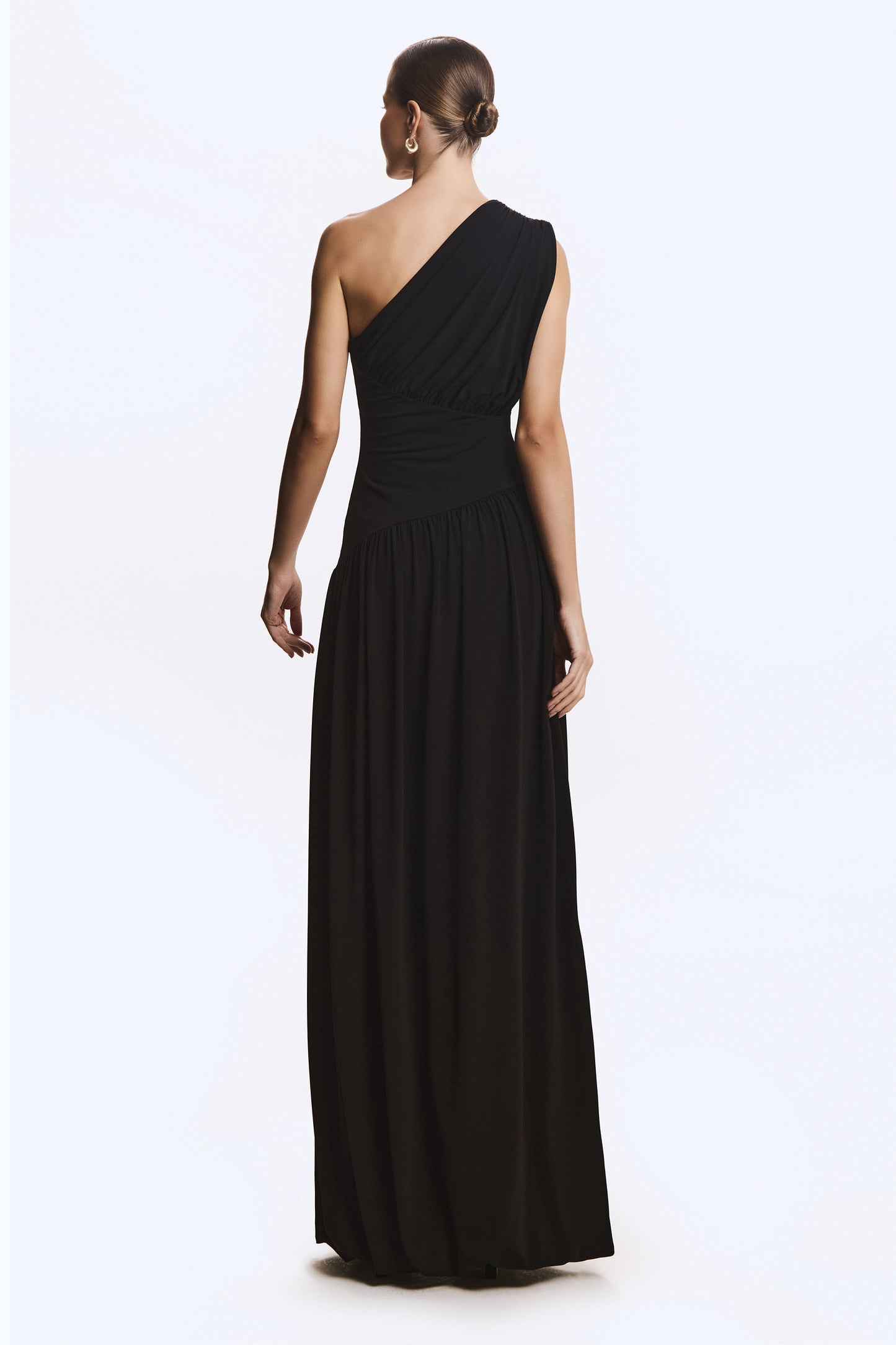 VESTIDO MIDI UM OMBRO BARRA  BALONE ASSIMETRICA PRETO