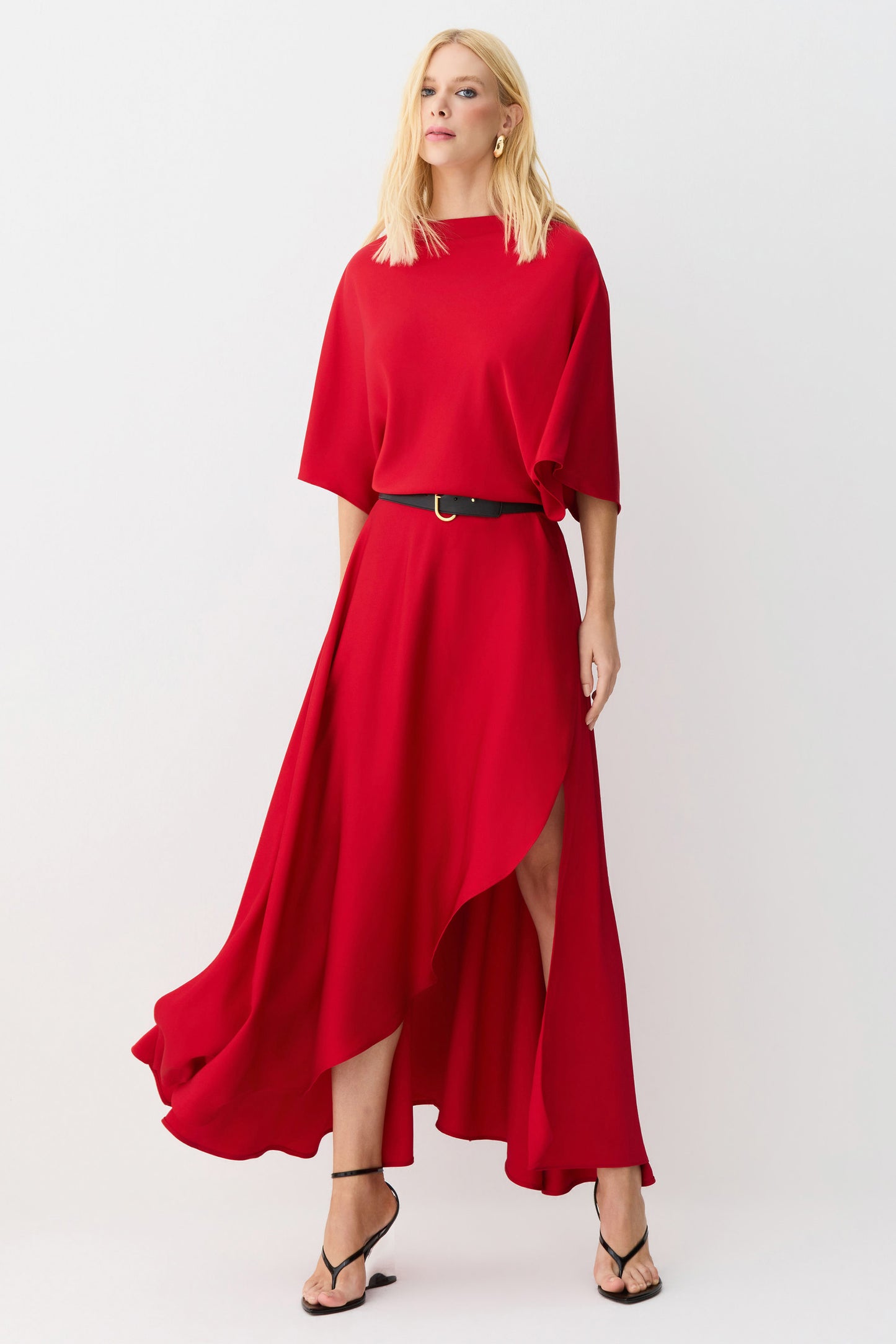 VESTIDO MIDI FLUIDO COM TRANSPASSE SAIA VERMELHO