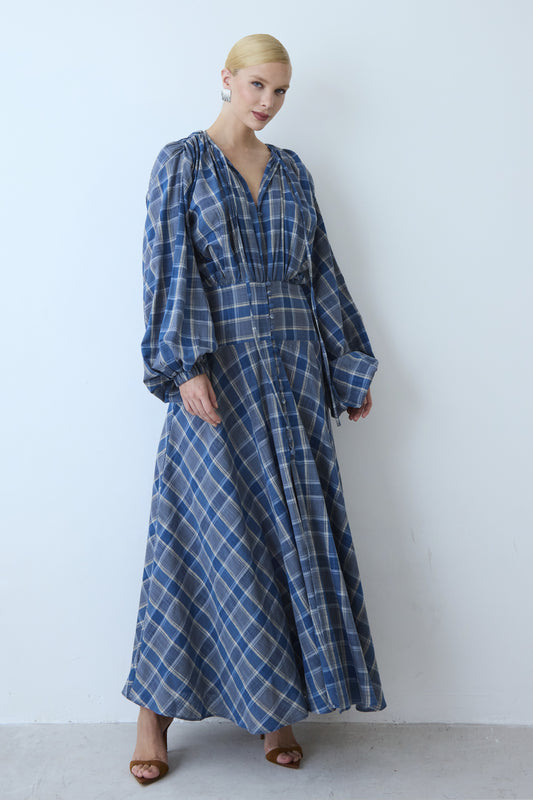 VESTIDO LONGO MANGAS BUFANTES COS LARGO BOTOES FRONTAL AZUL