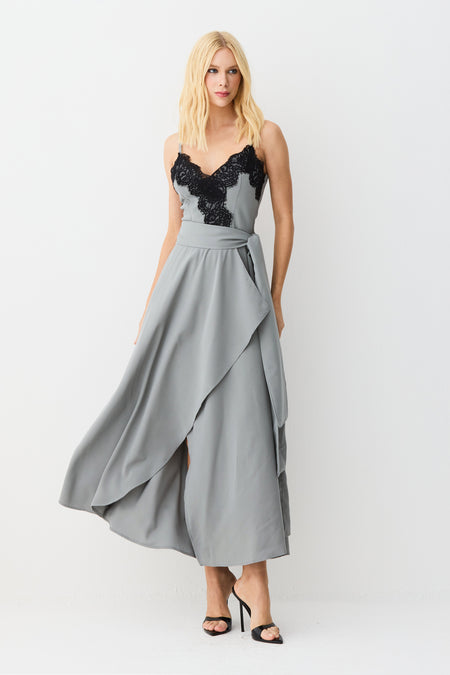 VESTIDO MIDI RENDA BUSTO COM SOBREPOSICAO SAIA CINZA MINERIO