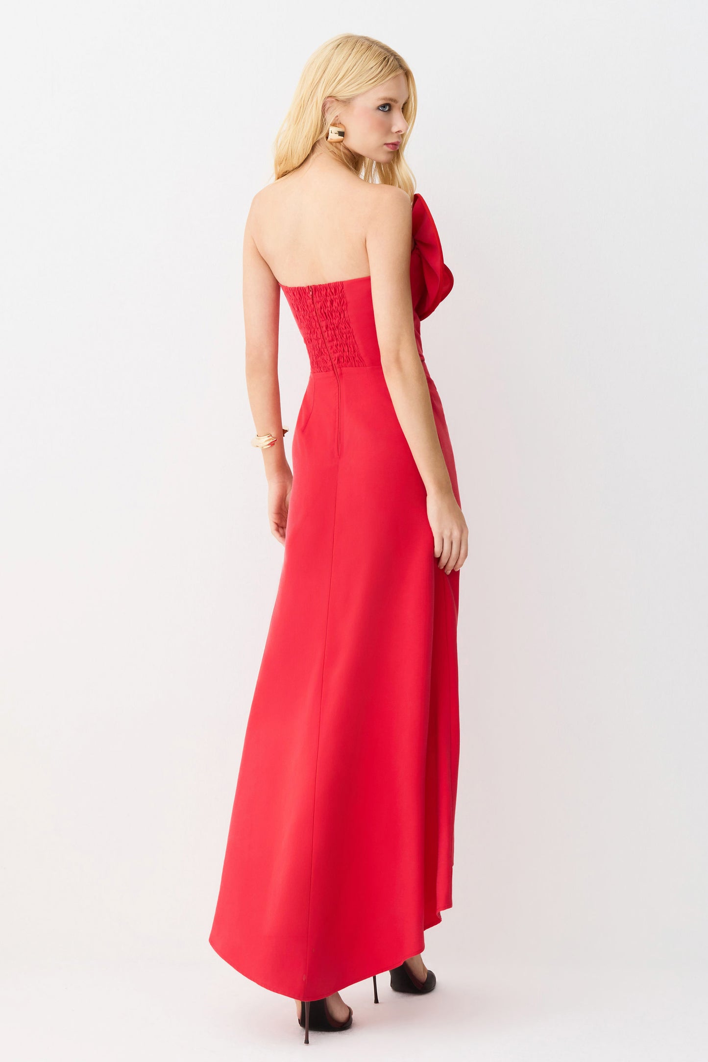 VESTIDO MIDI DECOTE ASSIMETRICO ESTRUTURADO VERMELHO