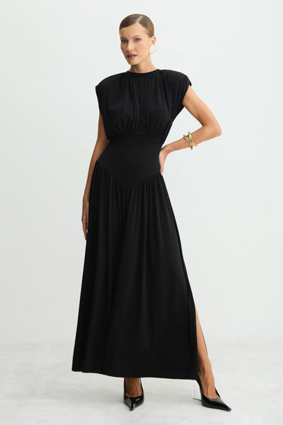 VESTIDO MIDI MANGA CURTA COS AMPLO COM SAIA FLUIDA PRETO