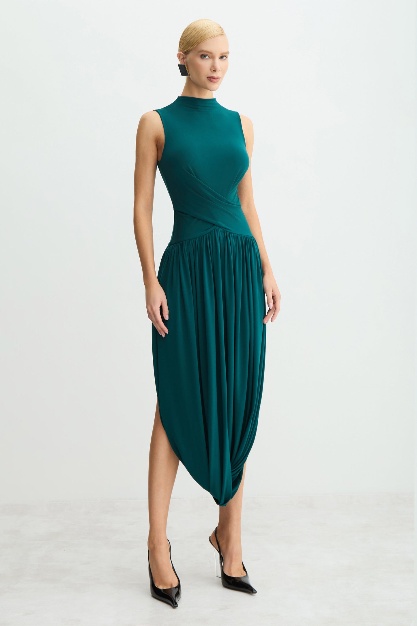 VESTIDO MIDI SAIA BALONE COM TRANSPASSE E  ABERTURA VERDE PETROLEO