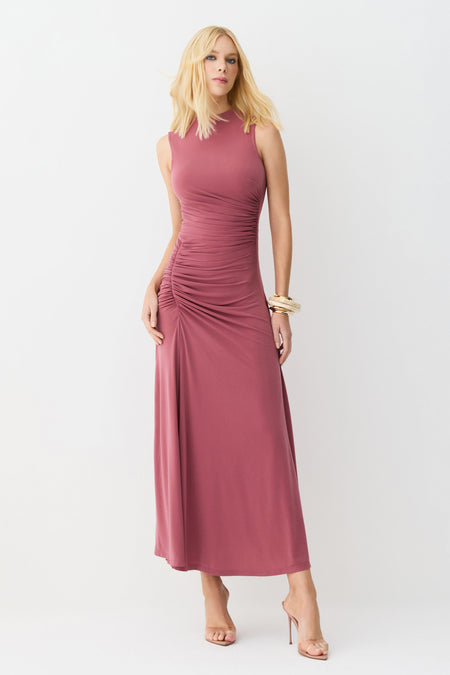 VESTIDO MIDI BARRA FLUIDA FRANZIDOS FRONTAL E LATERAL UVA