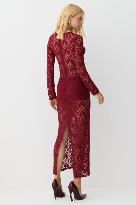 VESTIDO MIDI MANGA LONGA RECORTE DECOTE EM RENDA VERMELHO CEREJA