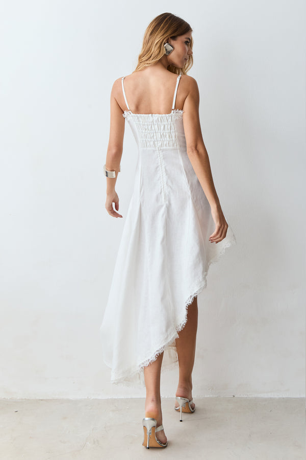 VESTIDO MIDI BARRA ASSIMETRICA DETALHE RENDA E BUSTO BRANCO