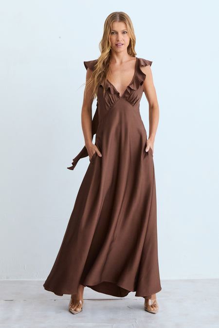 VESTIDO MIDI BABADOS FLUIDOS DECOTE E COSTAS DECOTE V MARROM