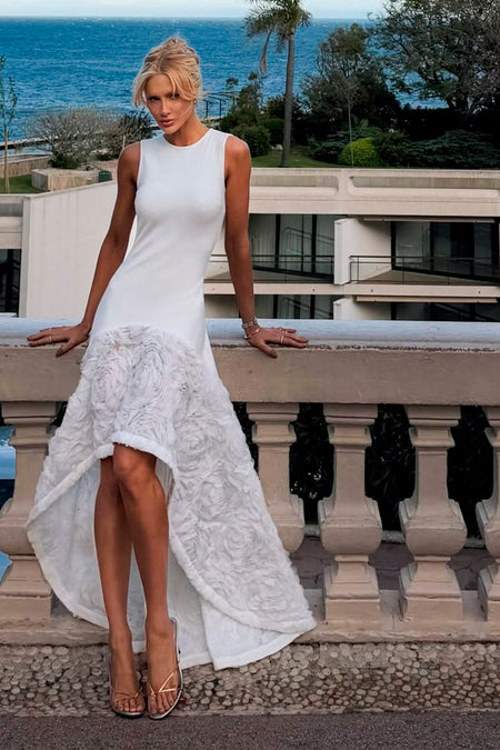 VESTIDO MULLET COM BARRA EM RENDA OFF WHITE