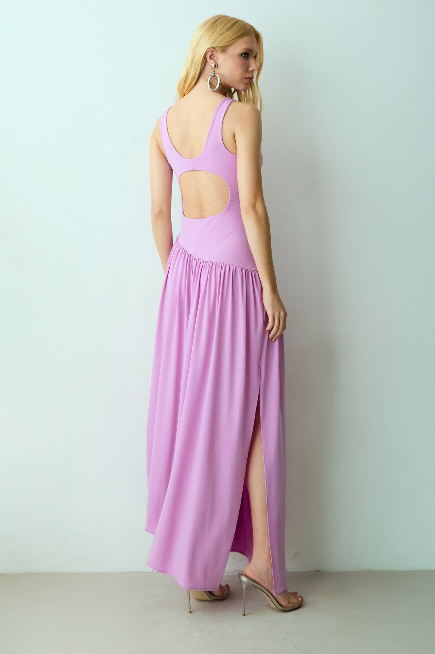 VESTIDO MIDI DECOTE NADADOR E SAIA ASSIMETRICA ORQUIDEA