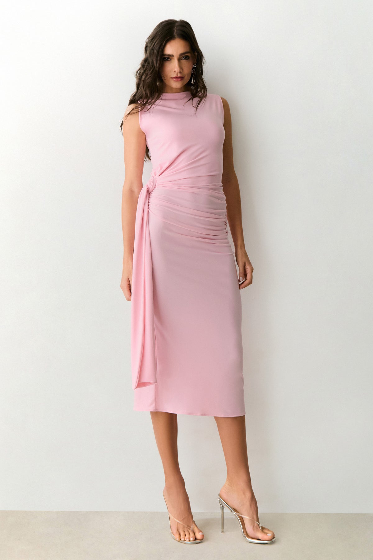 VESTIDO MIDI COM NO E FAIXA LATERAL ROSA GIZ