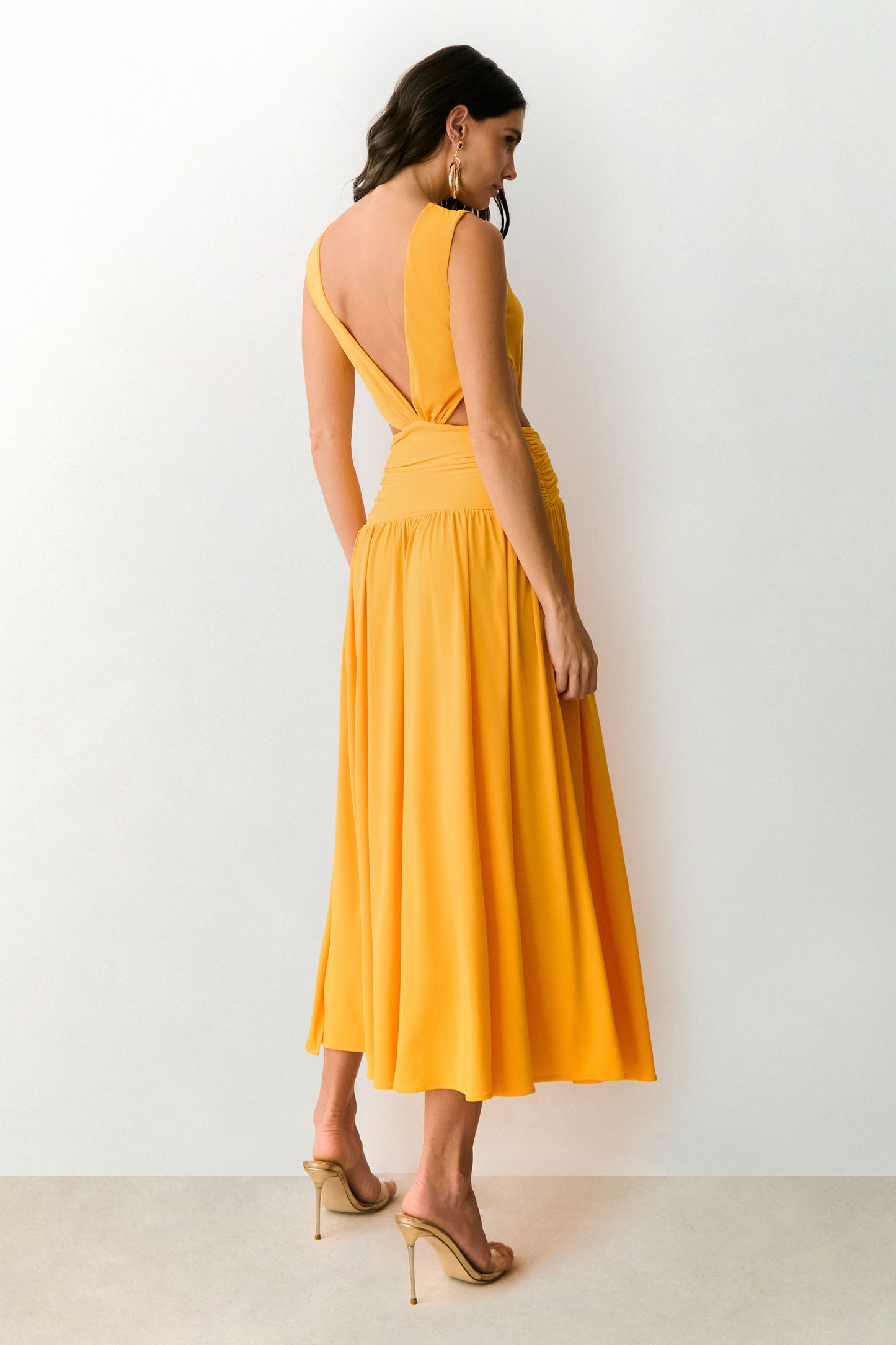 VESTIDO MIDI DECOTE V COSTAS E ABERTURAS LATERAIS LARANJA MANGA