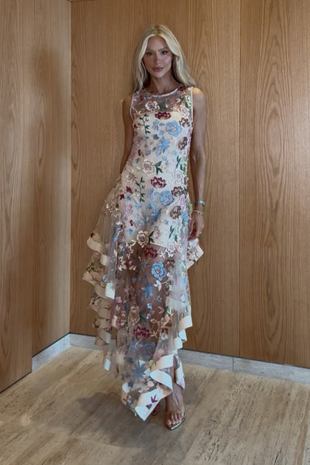 VESTIDO MIDI LATERAIS COM VOLUME E ASSIMETRICAS TULE LIRIO ROSA
