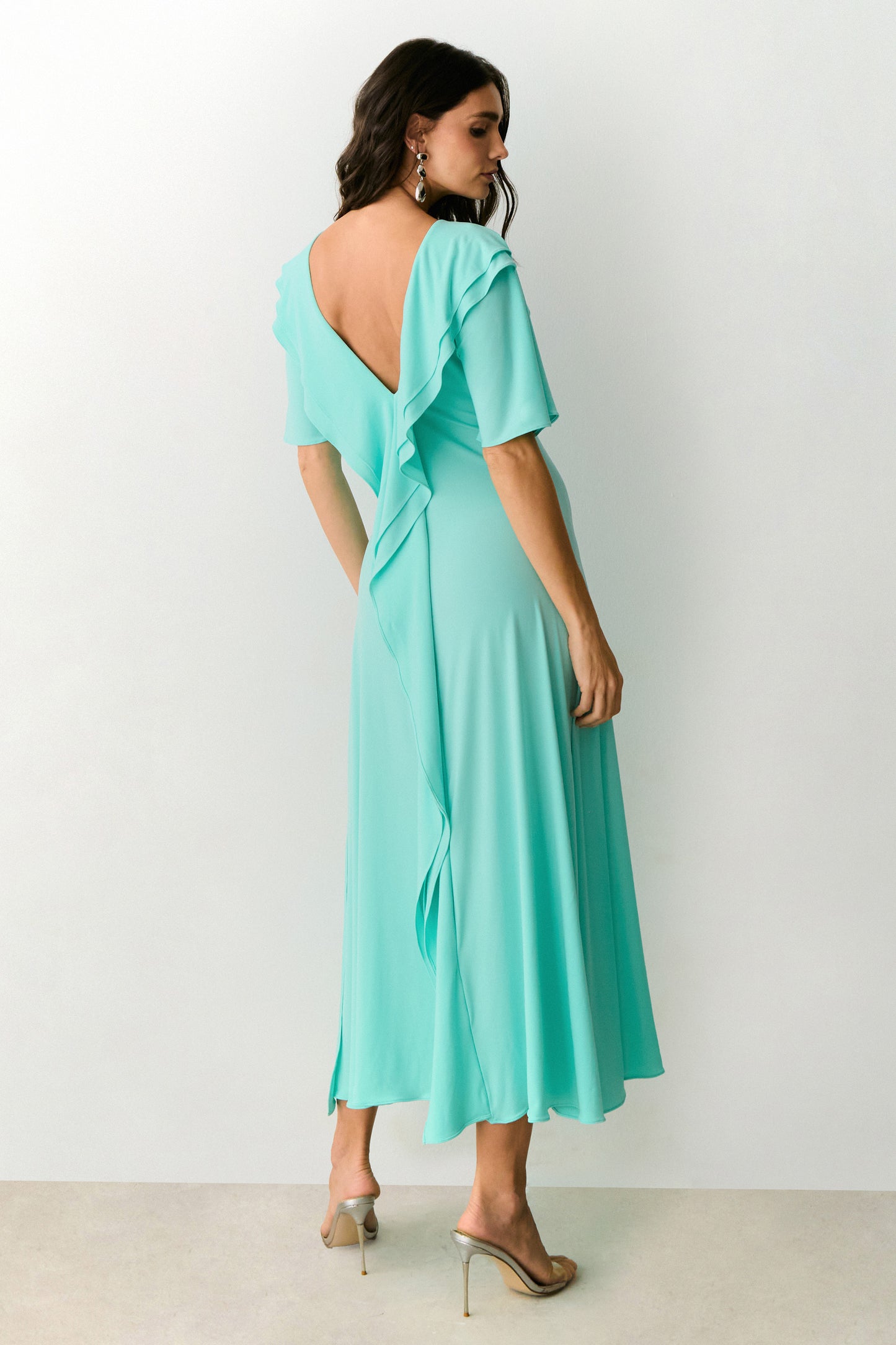 VESTIDO MIDI SOBREPOSICAO DUPLA DECOTE E COSTAS VERDE BRISA