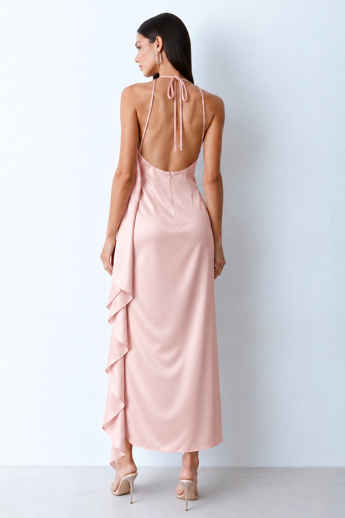 VESTIDO MIDI VOLUME LATERAL FLUIDO COM DECOTE RETO ROSA SUSPIRO