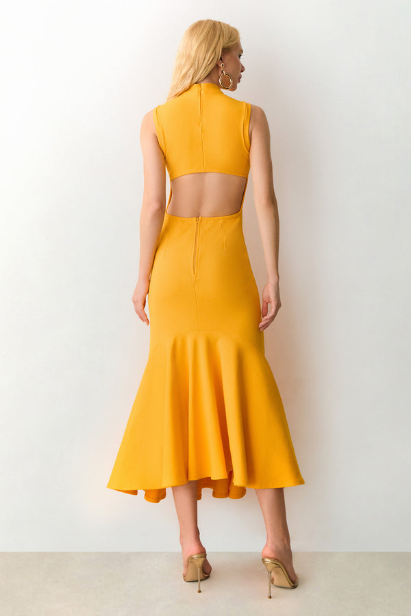 VESTIDO MIDI BARRA COM RODA AMPLA E ABERTURA COSTAS LARANJA MANGA