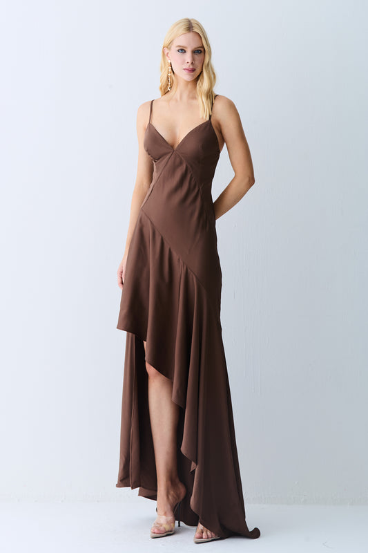 VESTIDO LONGO COSTAS E BARRA ASSIMETRICA FRENTE MARROM
