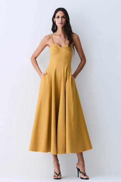 VESTIDO MIDI DRAPEADOS BUSTO E RECORTES PESPONTADOS KAKI MEDIO