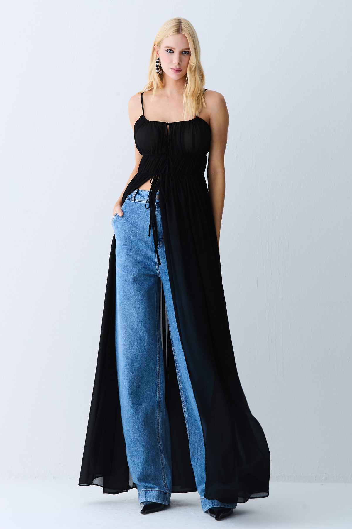 VESTIDO MIDI ALONGADO TUNICA COM AMARRACOES PRETO
