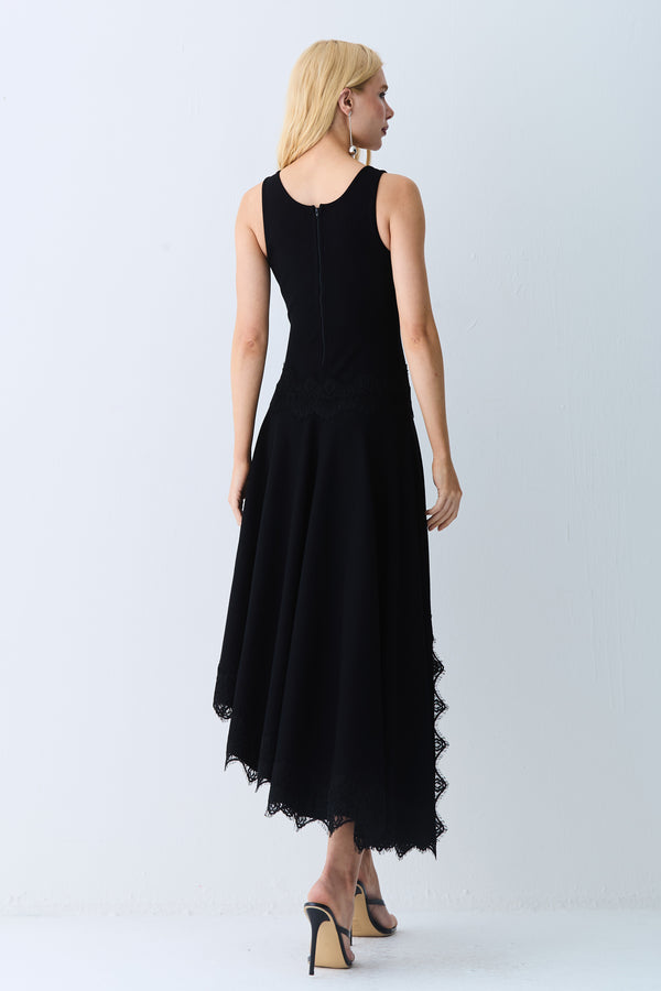 VESTIDO MIDI REGATA BARRA ASSIMETRICA DETALHES RENDA PRETO