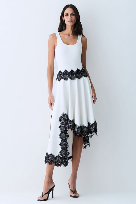 VESTIDO MIDI REGATA BARRA ASSIMETRICA DETALHES RENDA OFF WHITE