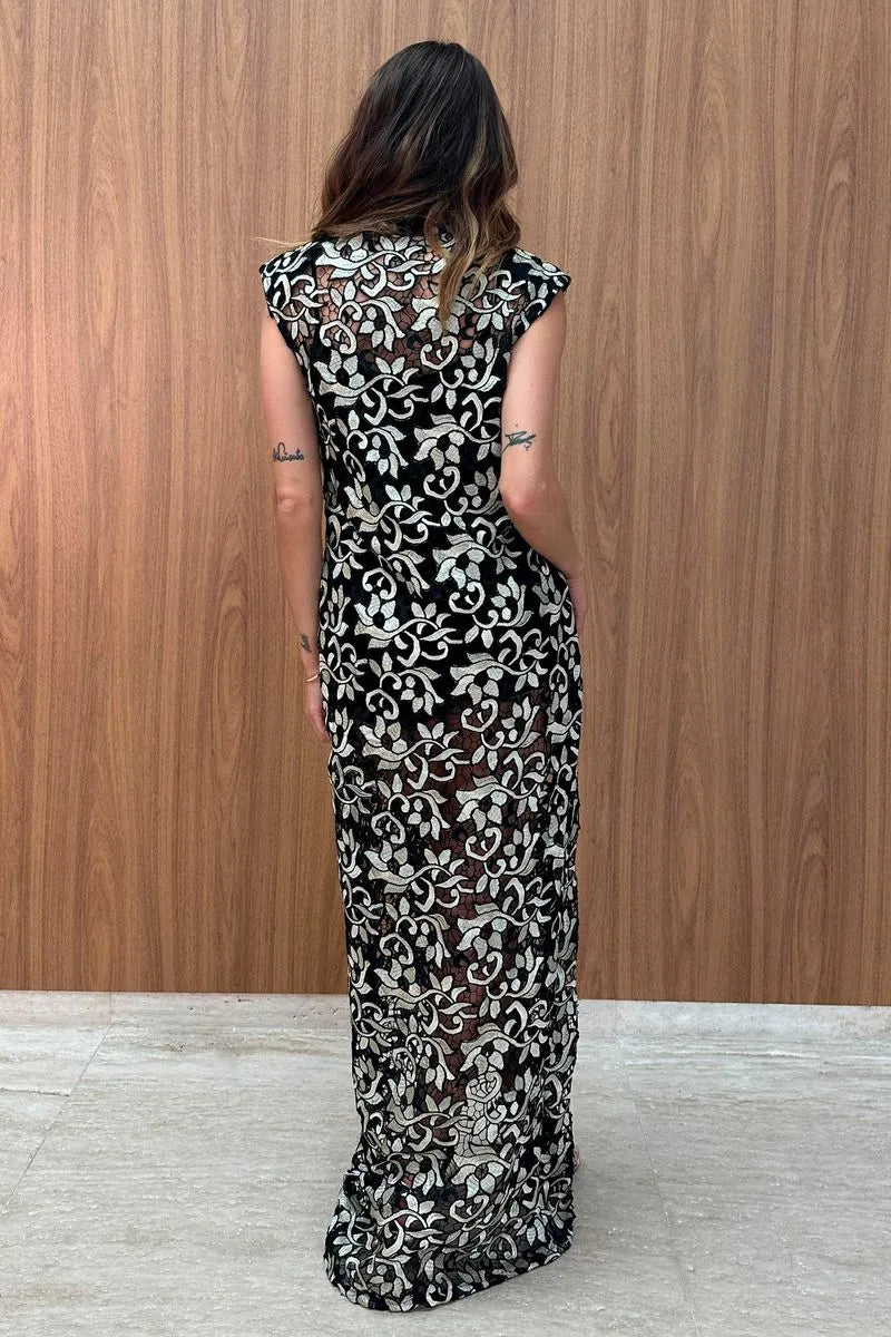 VESTIDO LONGO EM GUIPIR E ZIPER DE METAL FRONTAL BEGE COM PRETO