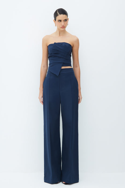 CALÇA PANTALONA ESTRUTURADA COM FRISOS AZUL MARINHO