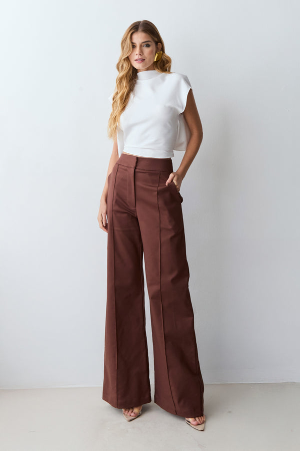 CALÇA PANTALONA ESTRUTURADA COM FRISOS PRETO MARROM ESCURO