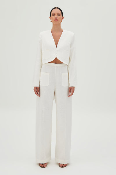 CALÇA RETA COM FRISOS E BOLSOS FRONTAL BRANCO