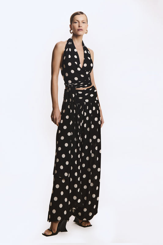 CALCA JOGGER FLUIDA COM COS FRANZIDO BARRA AJUSTADA PRETO FUNDO COM OFF WHITE