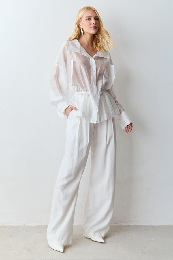 CALCA BAGGY COM DETALHE LATERAL COS OFF WHITE