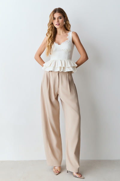CALCA BAGGY COM DETALHE LATERAL COS AREIA
