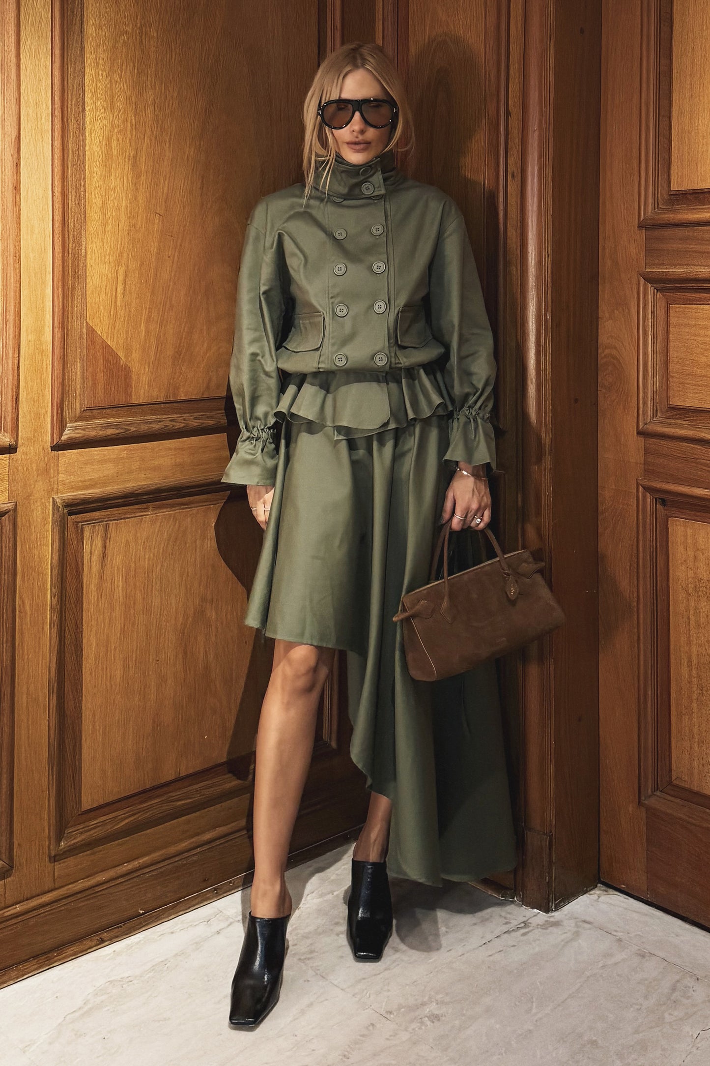 SAIA MIDI COS COM PASSANTES E BARRA ASSIMETRICA VERDE MILITAR