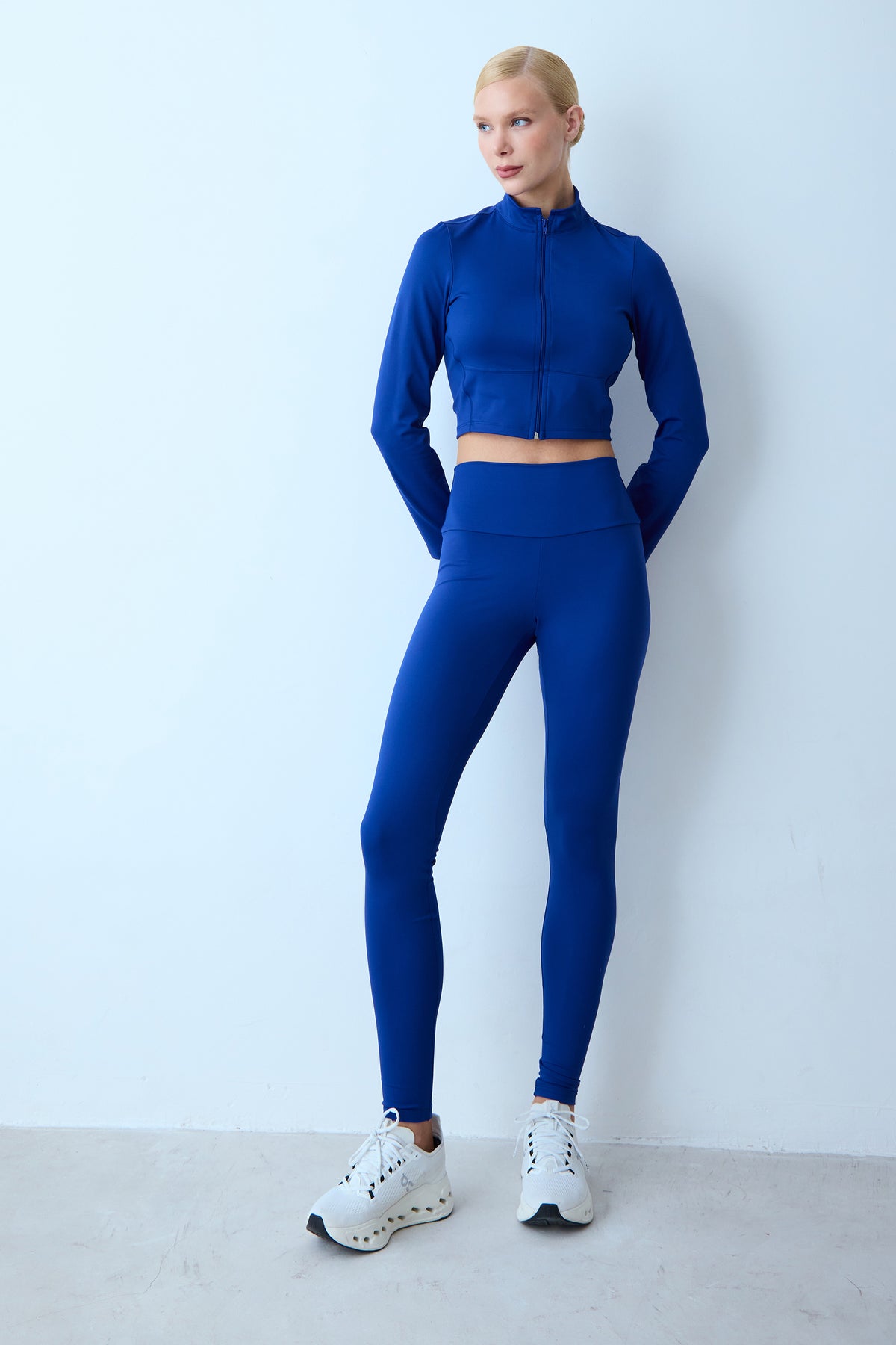 CALCA SKINNY LEGGING COS LARGO AZUL ROYAL