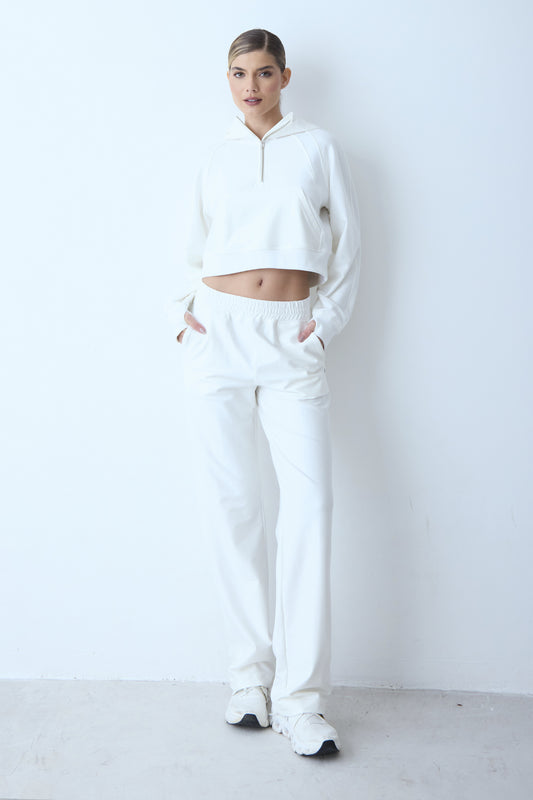 CALCA RETA DE MOLETOM COM ELASTICO NA CINTURA OFF WHITE