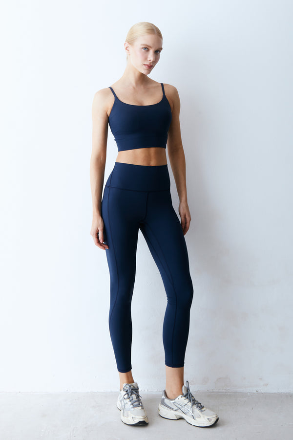 CALCA LEGGING RECORTES COM PESPONTOS DUPLO AZUL MARINHO