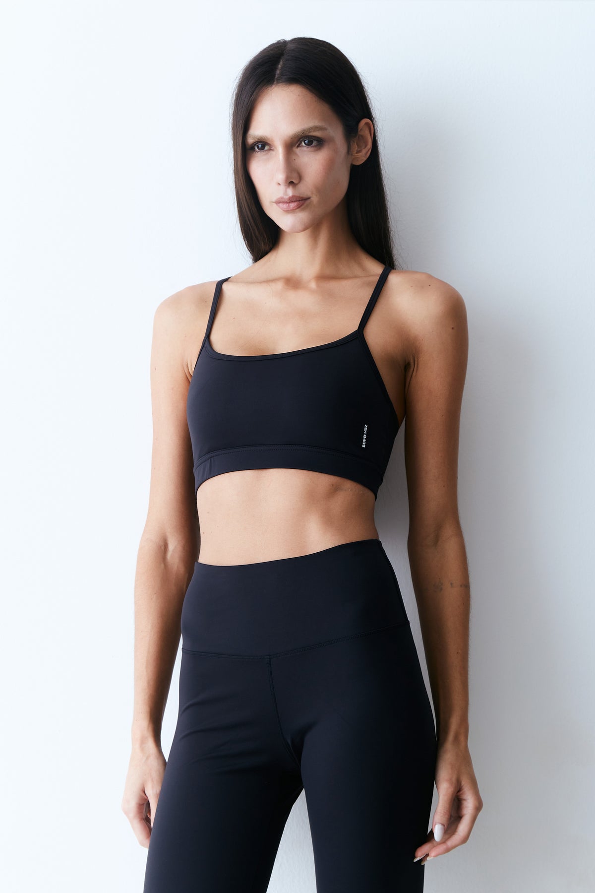 CALCA LEGGING COM RECORTE PESPONTADO COS PRETO