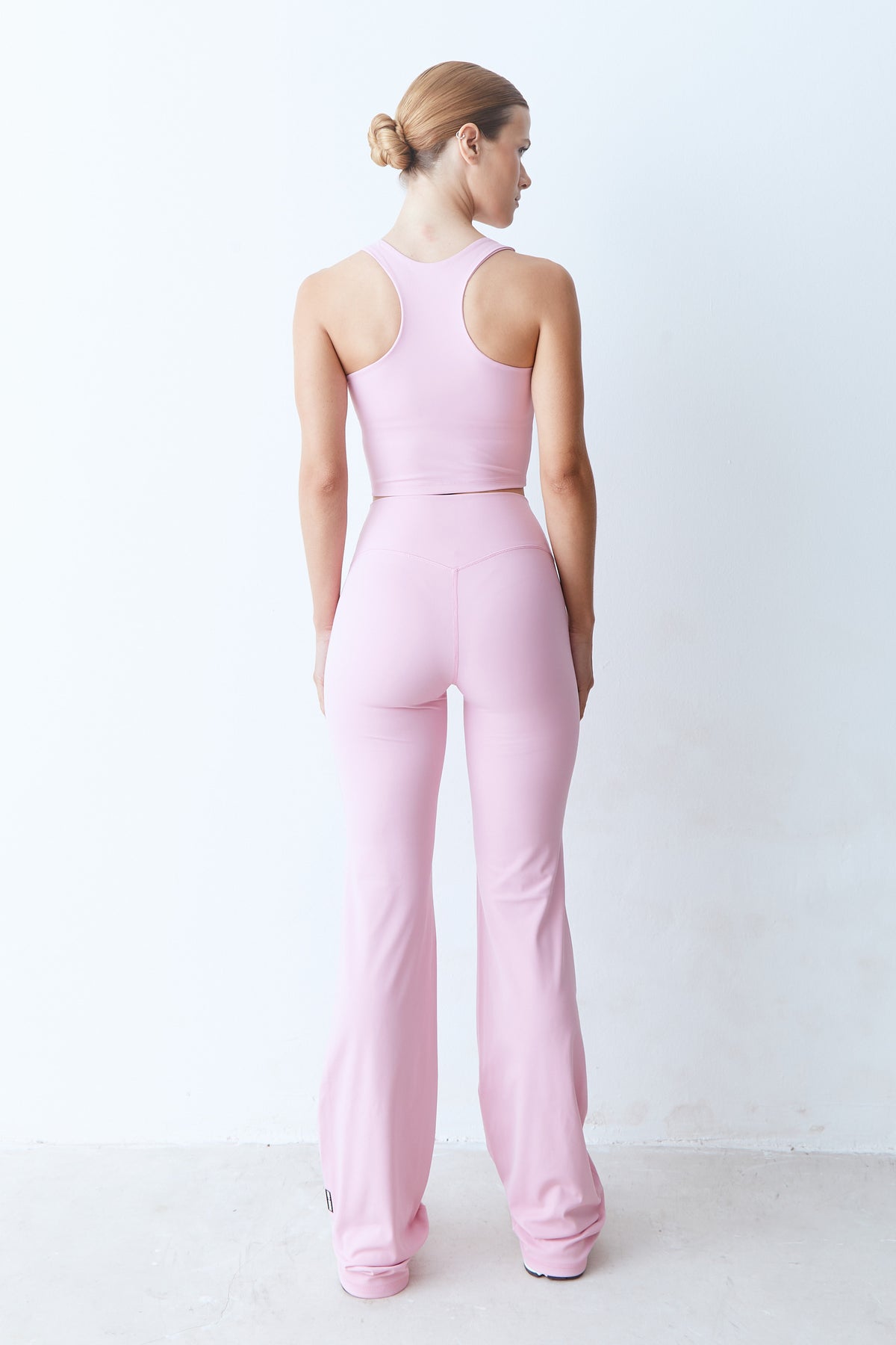 CALÇA FLARE CÓS MÉDIO ROSA