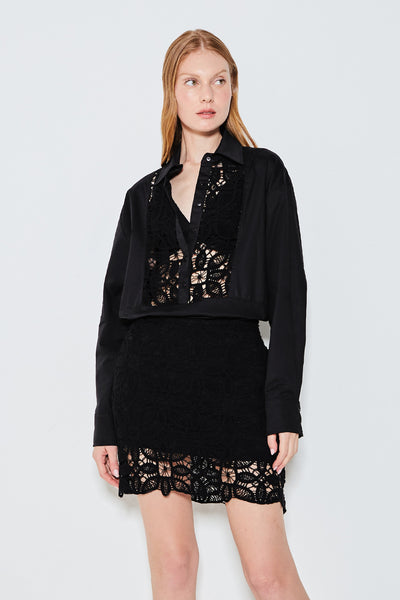 CAMISA MANGA LONGA OVERSIZED DETALHE EM RENDA PRETO