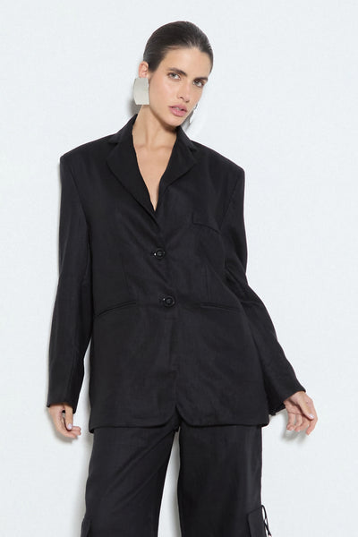 BLAZER LONGO EM LINHO COM OMBREIRAS PRETO