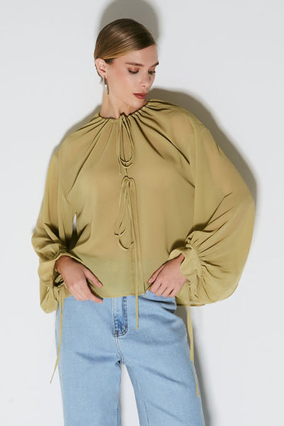 BLUSA MANGA LONGA FLUIDA COM AMARRACAO PUNHOS E PESCOCO VERDE LEMON
