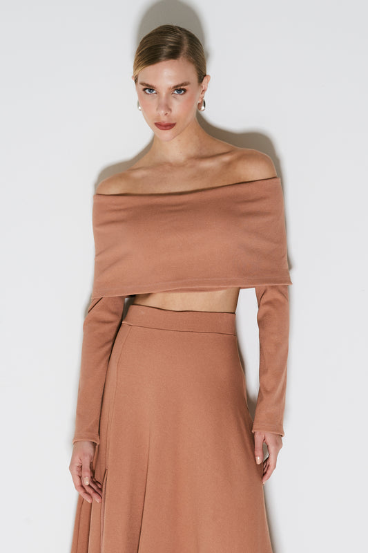 CROPPED OMBRO A OMBRO COM SOBREPOSICAO MOCHA MOUSSE