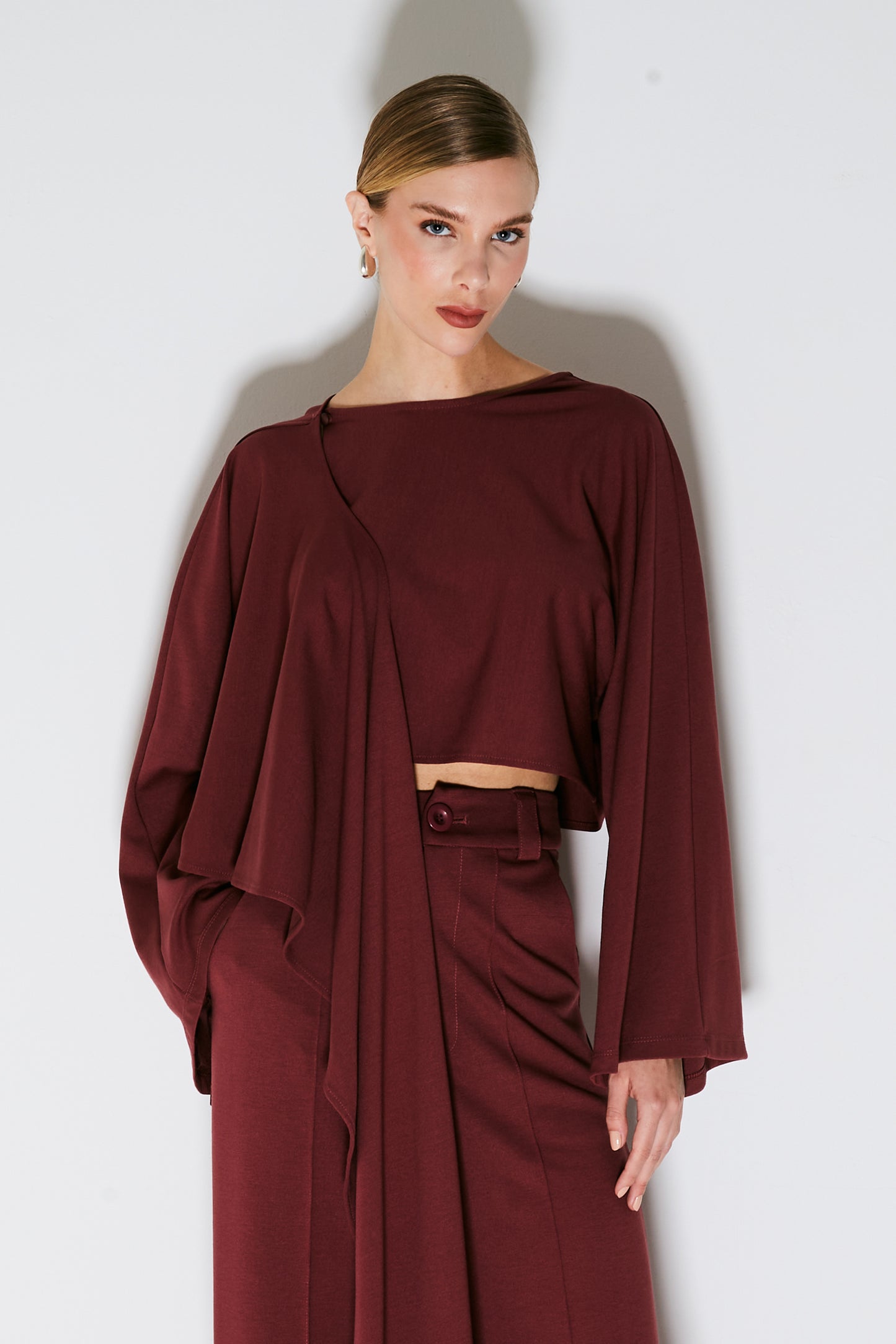 BLUSA MANGA LONGA PONCHO ASSIMETRICO UVA