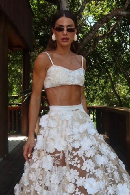 TOP DE ALCA FINA EM TULE BORDADO OFF WHITE