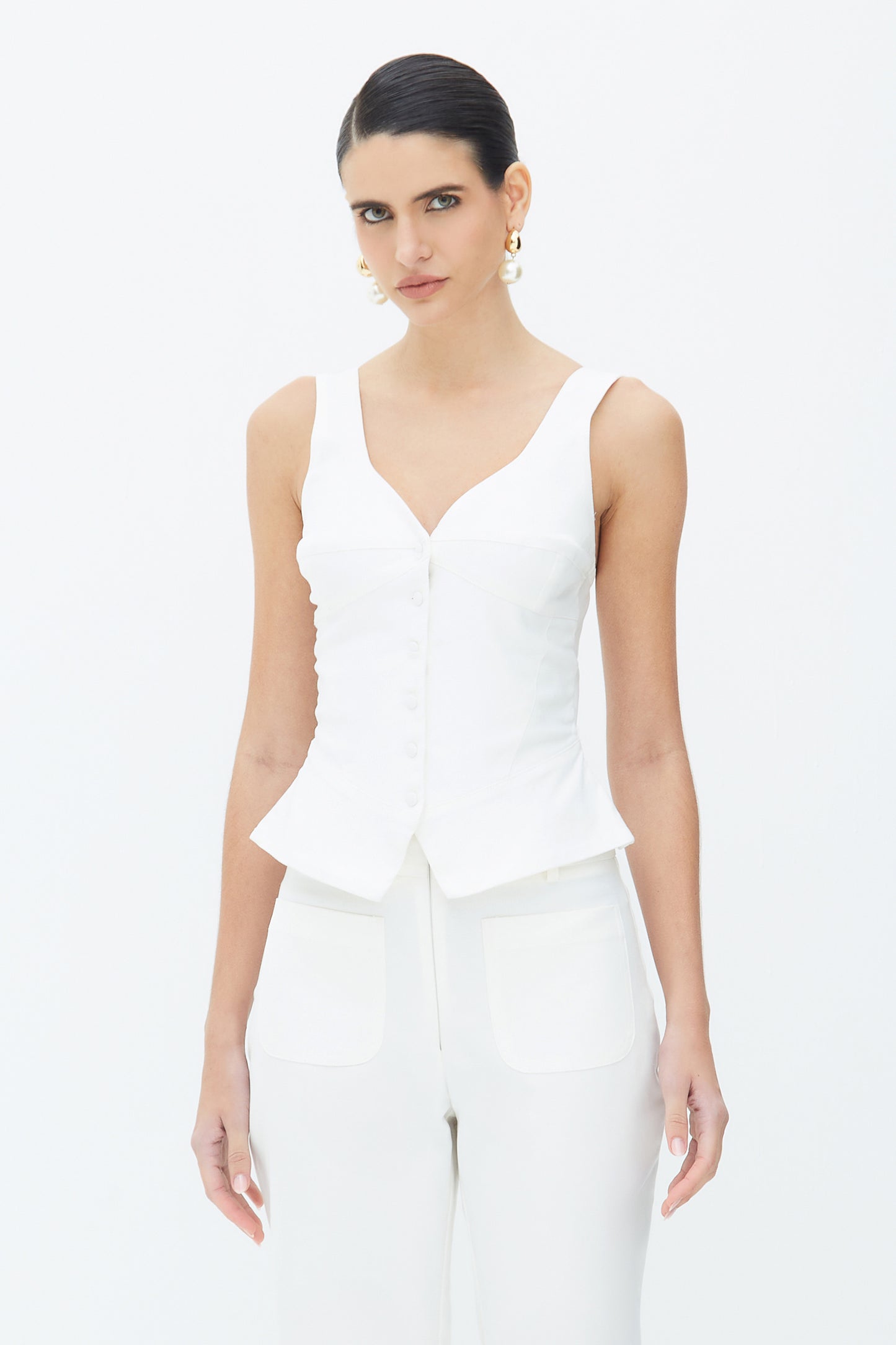 BLUSA REGATA RECORTE BUSTO BOTOES FRONTAL BARRA AMPLA OFF WHITE