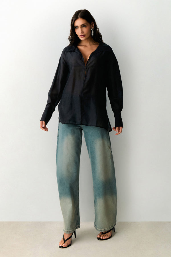 CAMISA MANGA COMPRIDA COM TRANSPARENCIA E  DECOTE V PROFUNDO PRETO