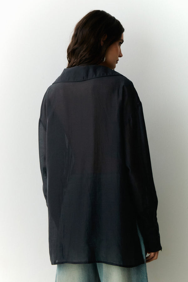 CAMISA MANGA COMPRIDA COM TRANSPARENCIA E  DECOTE V PROFUNDO PRETO
