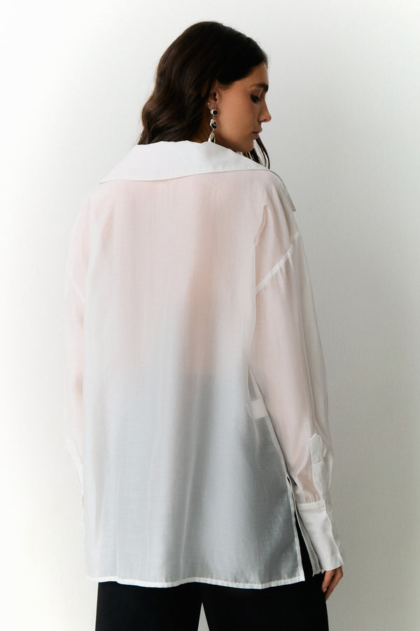 CAMISA MANGA COMPRIDA COM TRANSPARENCIA E  DECOTE V PROFUNDO OFF WHITE