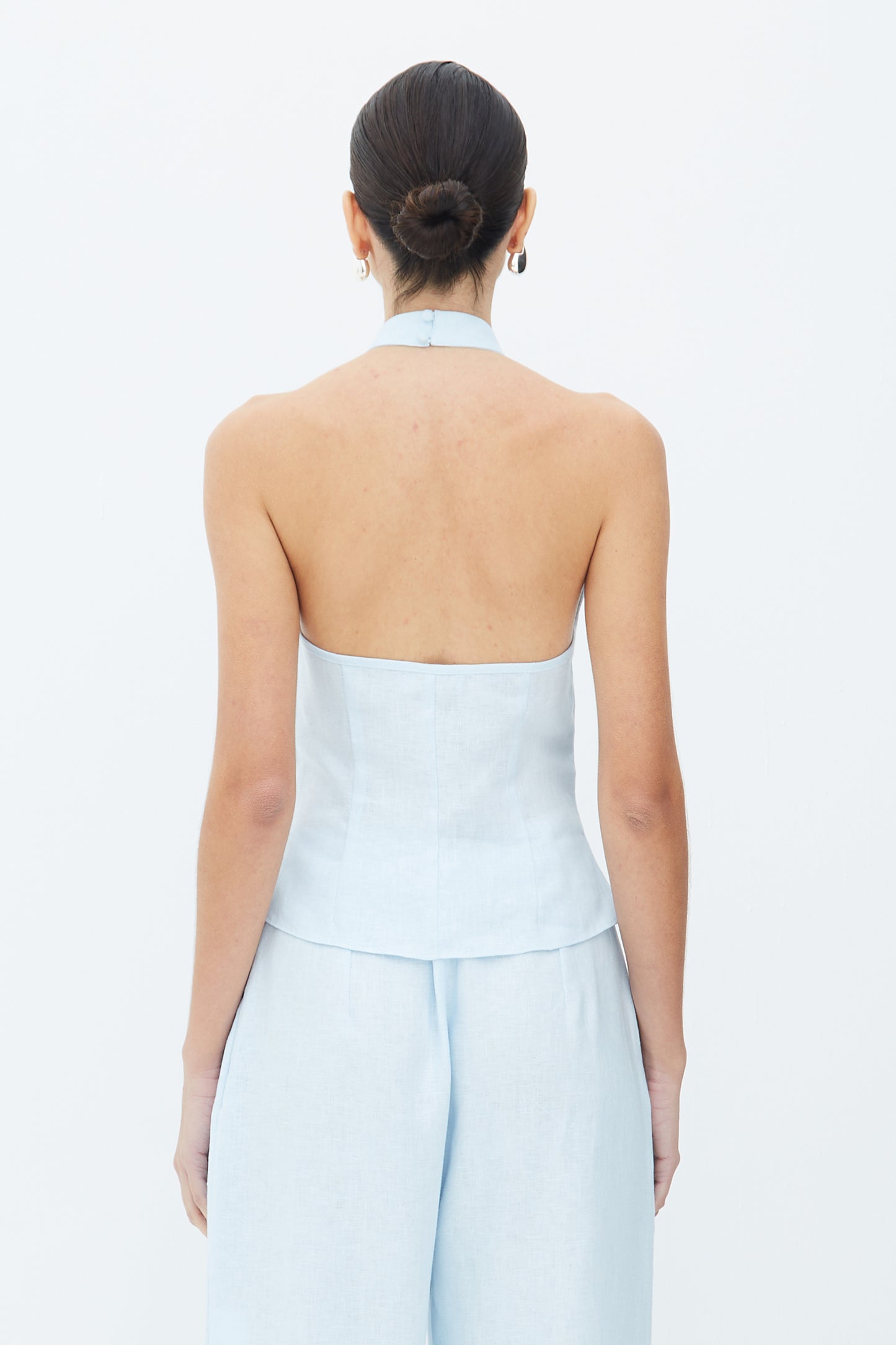 BLUSA FRENTE UNICA COM PREGAS E AMARRACAO FRENTE AZUL POLAR