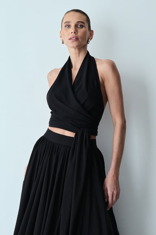 BLUSA FRENTE UNICA COM TRANSPASSE E AMARRACAO PRETO