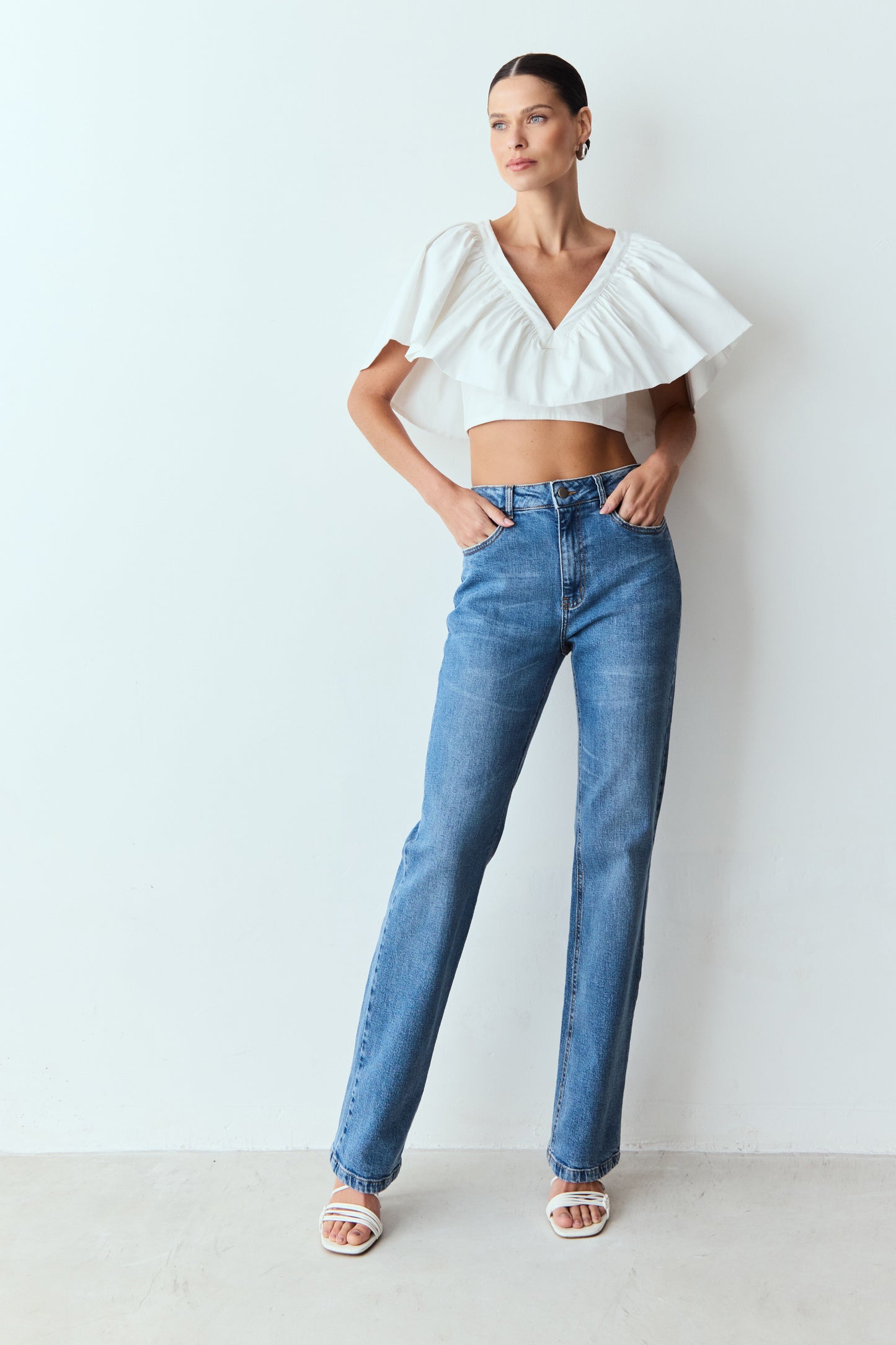 BLUSA MANGA CURTA COM SOBREPOSICAO E EFEITO BUFANTE OFF WHITE